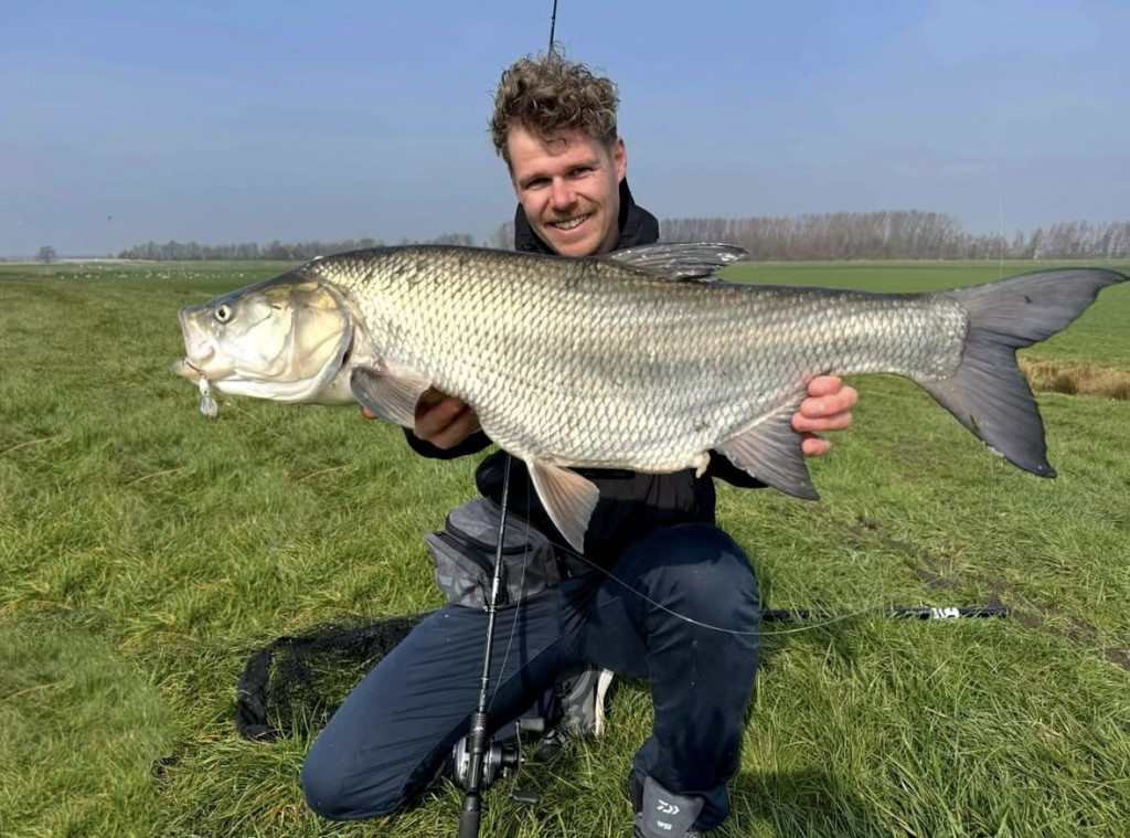 Wat de lichaamsbouw van een vis zegt over zijn jachtgedrag!