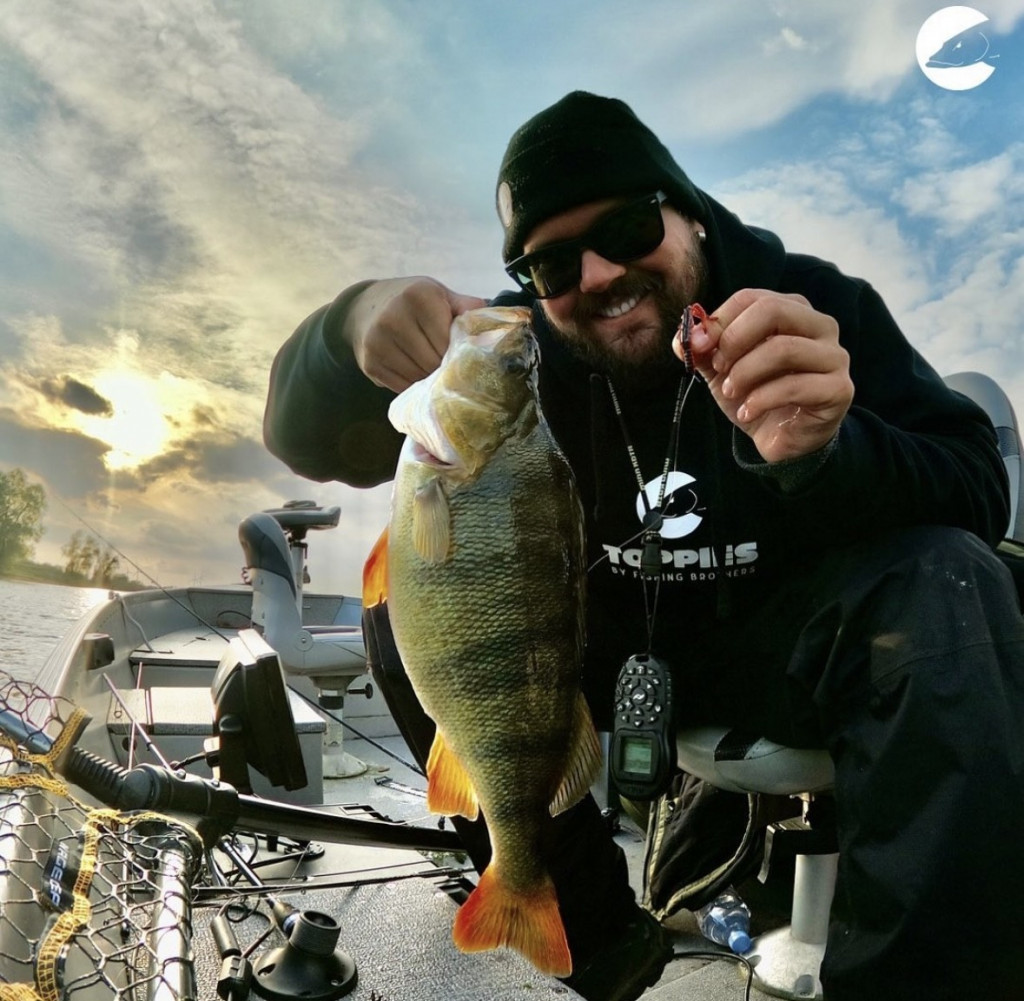 Deze VIER technieken gaan jou deze winter baars opleveren!