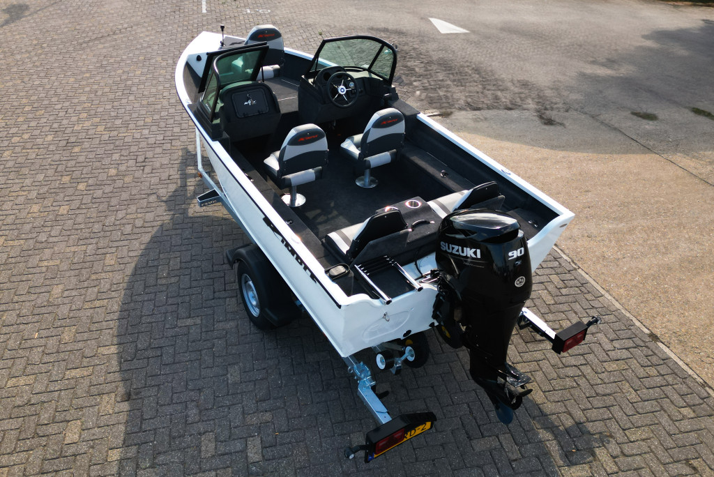De ultieme visboot voor roofvissers in Nederland!