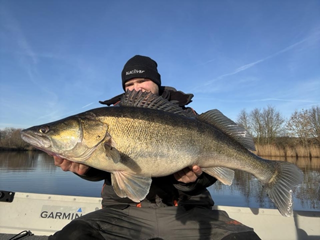 Roofmeister INSIDE: Dit zijn zeldzaam dikke metersnoeken & elke 100 meter actie!
