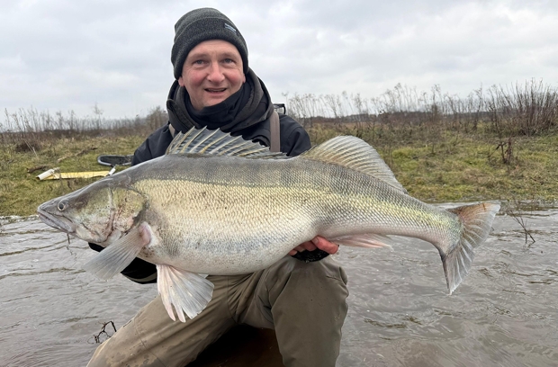 Rustige maand, dikke vis – Iedereen vist in de prijzen!