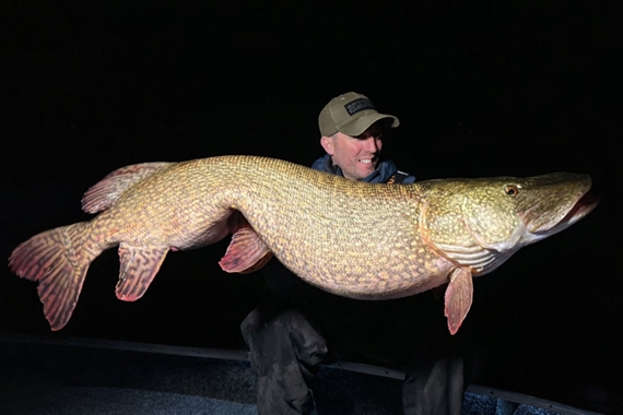 Roofmeister INSIDE: Is dit de zwaarste snoek ooit & de PvdD gevaarlijk in gemeentes!