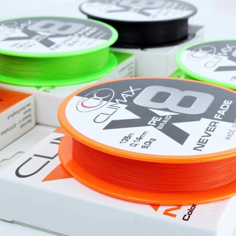 Deze vislijn heeft geen kleurlaag, maar ís kleur!