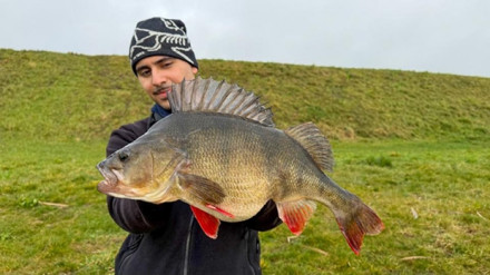 Roofmeister INSIDE: Snoek van 65 cm in de bek van soortgenoot & 102 metersnoekbaars tijdens NKS!!!