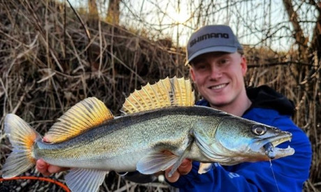 Roofmeister INSIDE: Scarface baars van 51 cm, 94 cm snoekbaars vanaf de kant & roofvis afkick kick off